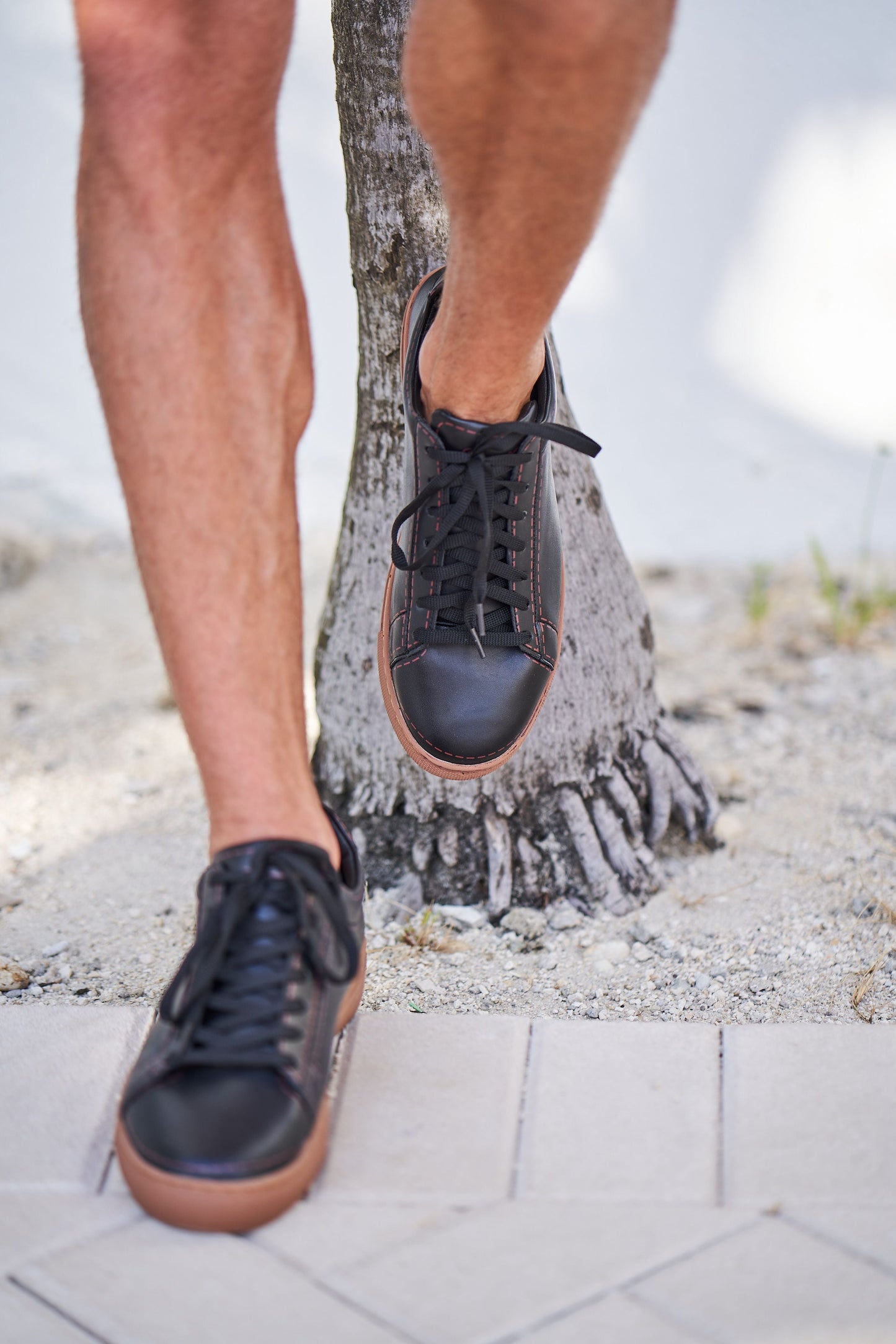 Leather Stitches Sneaker Black and Gum