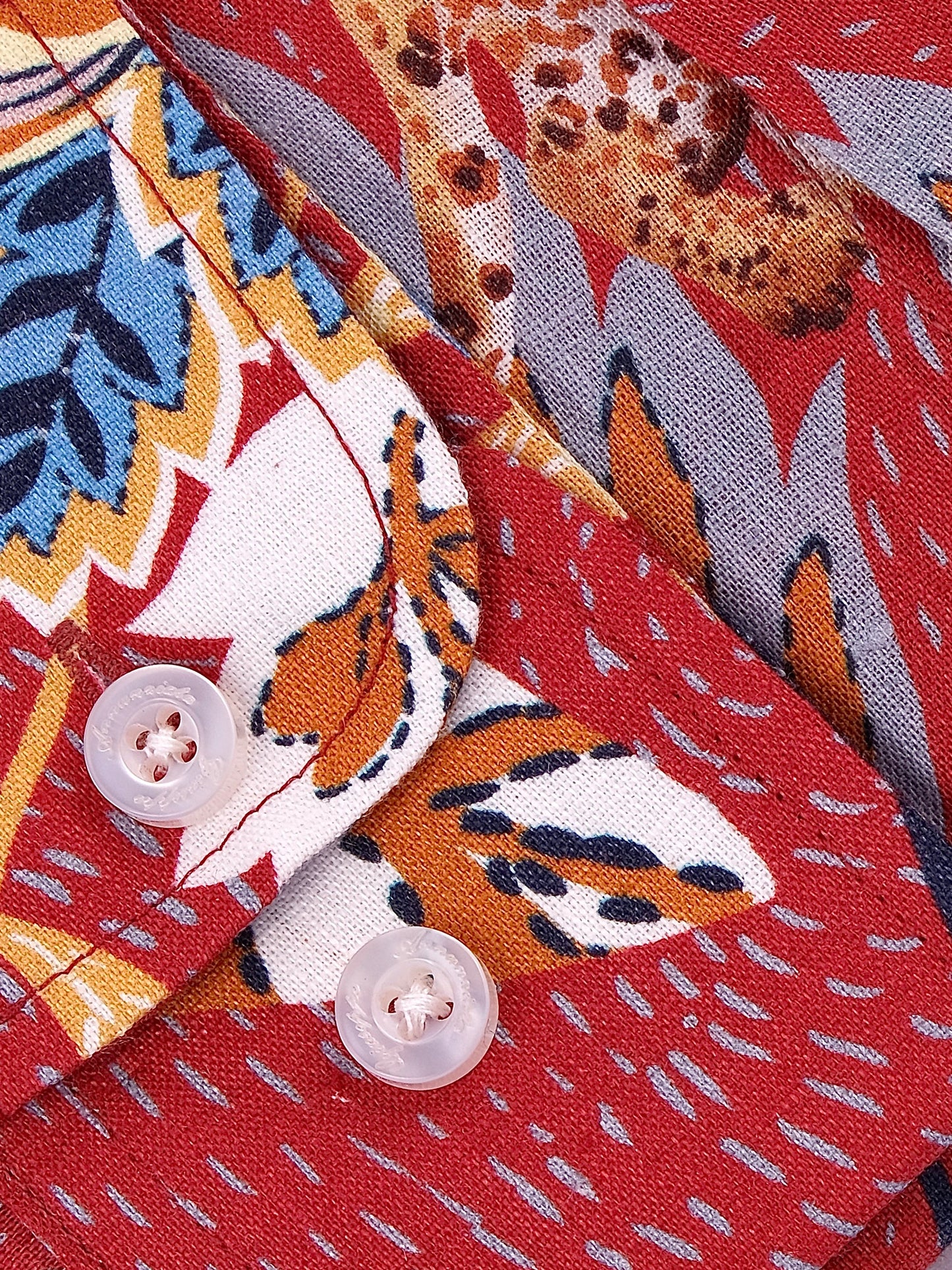 Printed Linen Shirt Dotted Forest and Jaguar Red